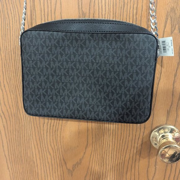 NWT Michael Kors Jet Set Large Logo Crossbody Bag with Silver Tone Hardware - Picture 9 of 9